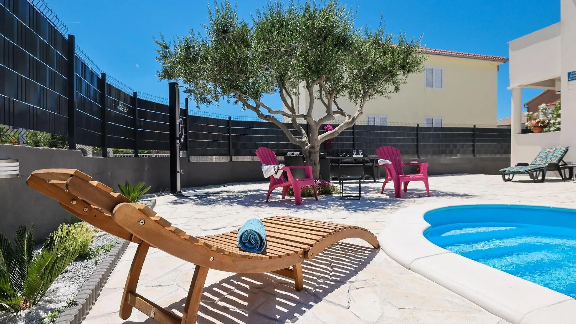 Apartments Feliks Ljubac  0*, Ljubac (Zadar) Croatia